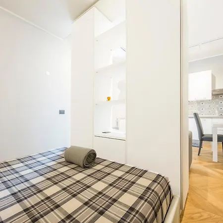 Colombo House By Holidayhome24 Lägenhet