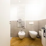 Colombo House By Holidayhome24 Appartamento *